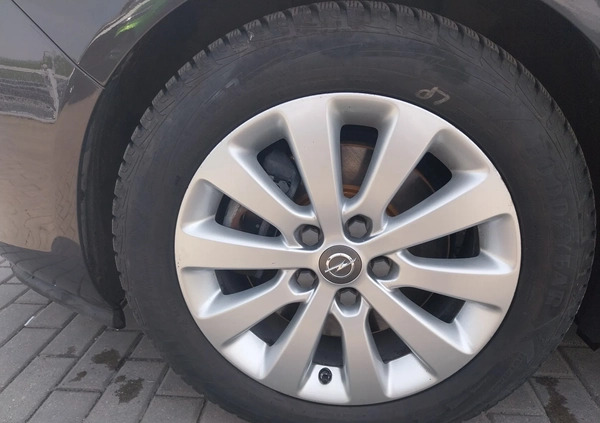 Opel Zafira cena 44900 przebieg: 151000, rok produkcji 2016 z Warszawa małe 56